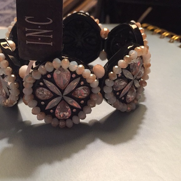 Bracelet - Picture 3 of 5